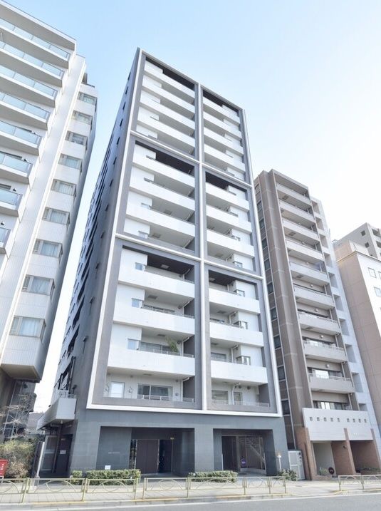 UR Apartment Availability Check